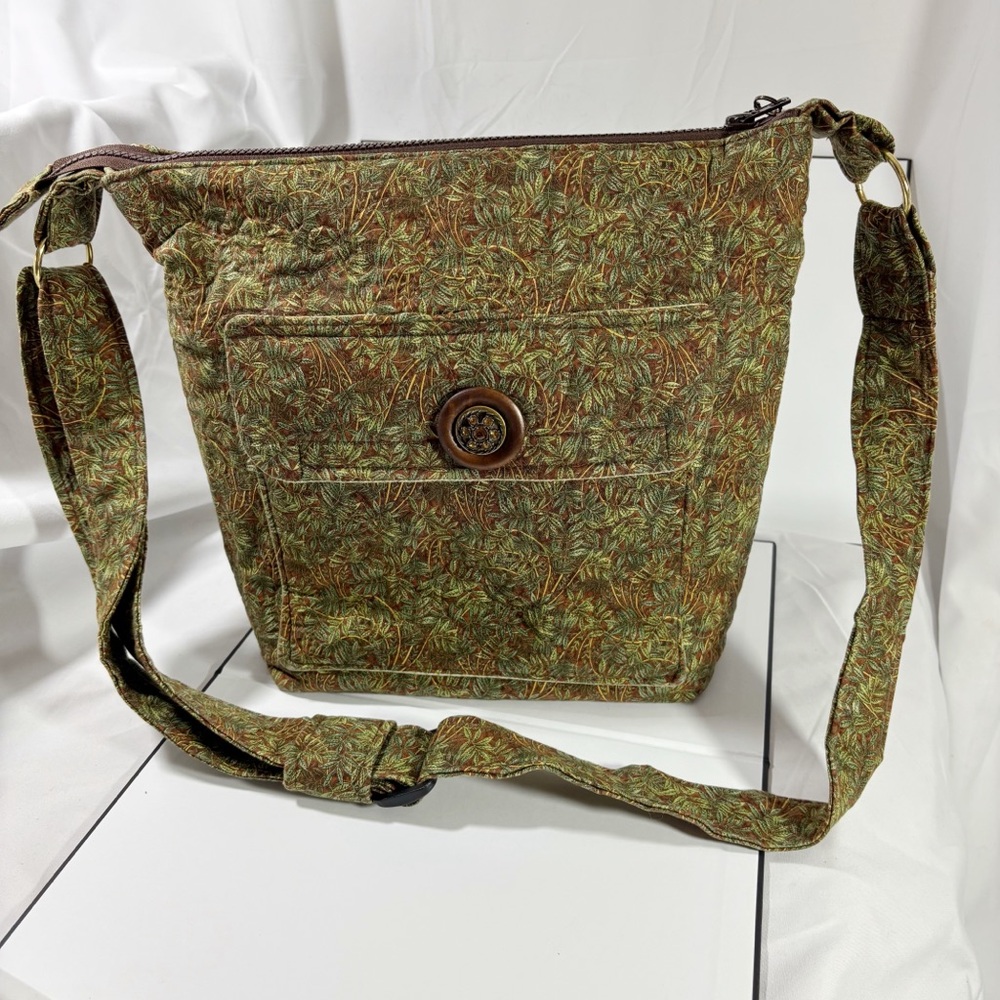 Lamar Bags by Lauren Fabric heart Charm Zippers  green/brown Leaf Pattern